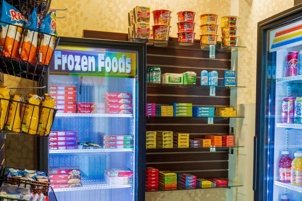 Comfort Inn & Suites Plainville-Foxboro Main image